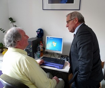 Foto von Alfred mit Staatssekret&auml;r Hintersberger