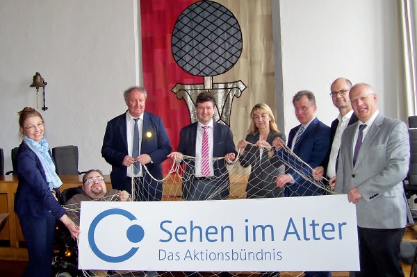 Gruppenbild vom Aktionsb&uuml;ndnis