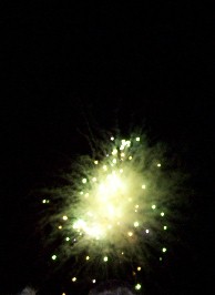 Foto von einem Sonnenrad bei einem der Feuerwerke
